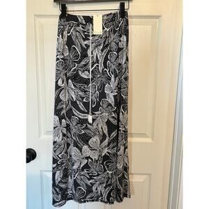 NWT Emi & Joe Black & White Tropical Floral Maxi Skirt - Size Small